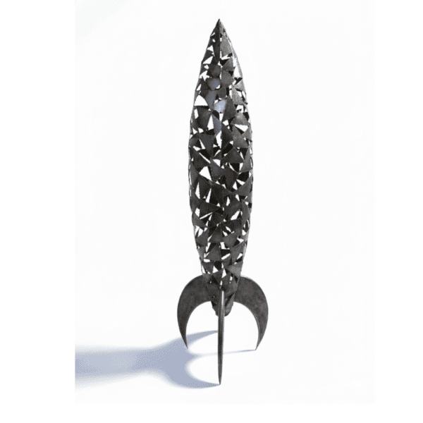Sculpture fusée en métal ajouré